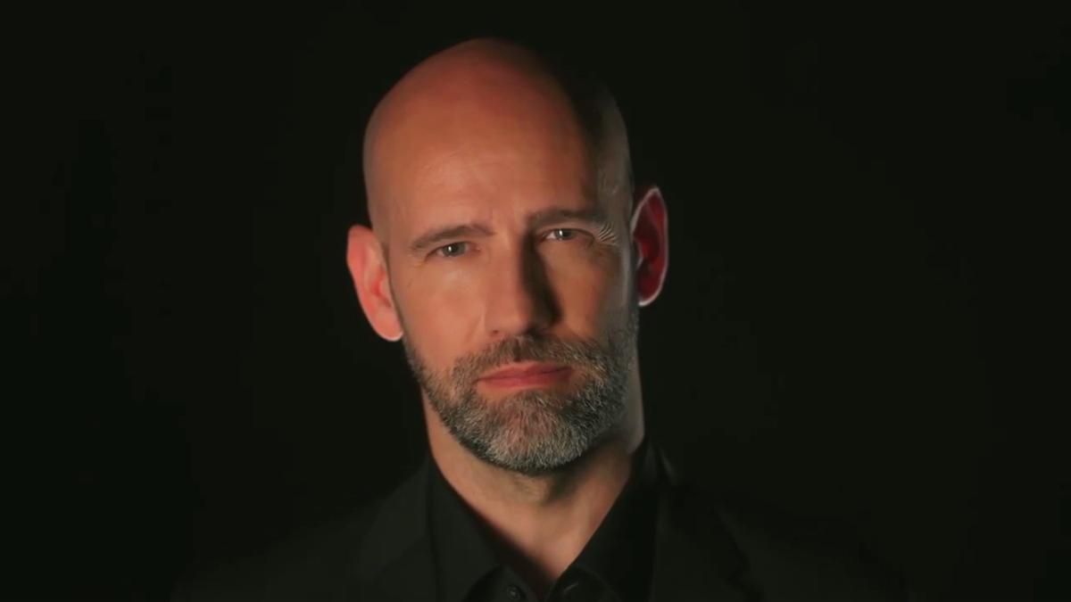 RTVE sorprende con una misteriosa promo con Gonzalo Miró: "Dicen que soy un idiota"
