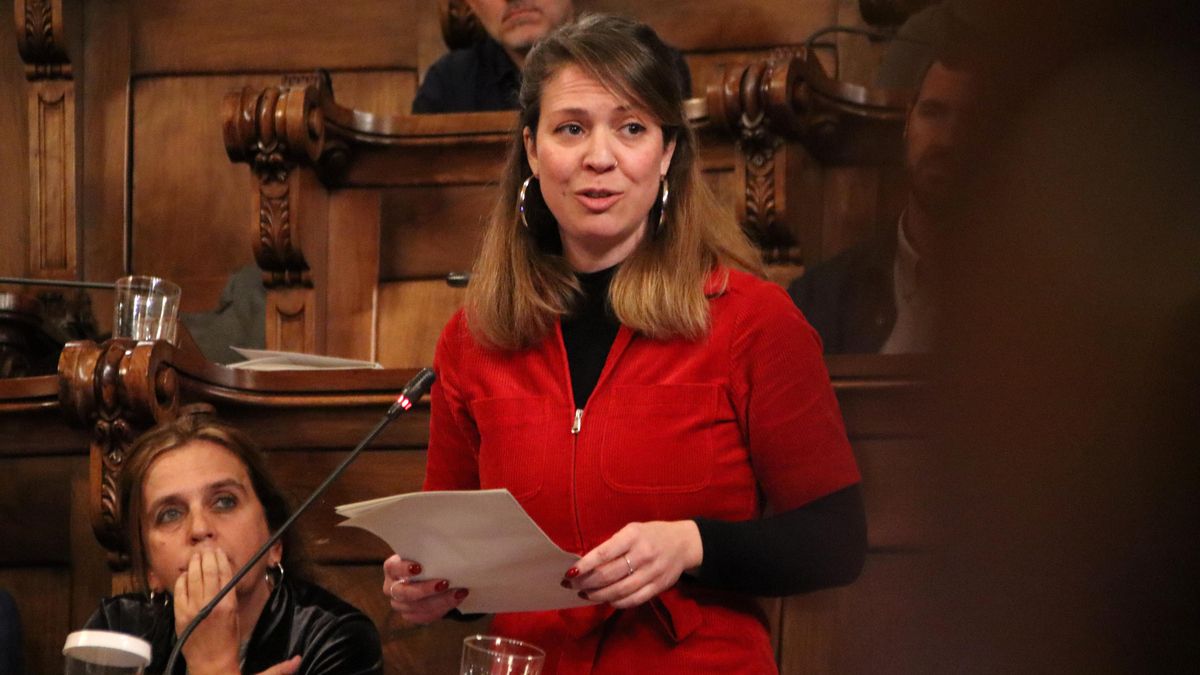 Janet Sanz, líder de Barcelona en Comú, se despide tras 14 años de concejala: "La anomalía es no querer dejar la política"