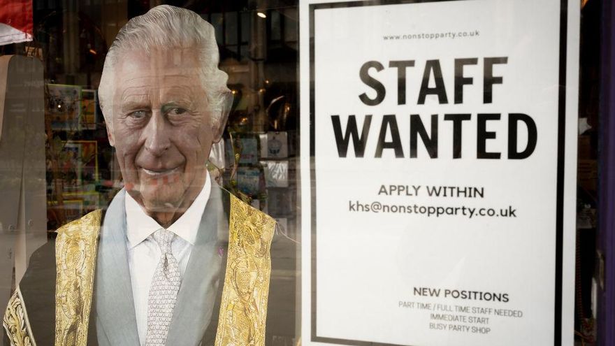 El Reino Unido pone más trabas a la migración legal y se empeña en las deportaciones a Ruanda