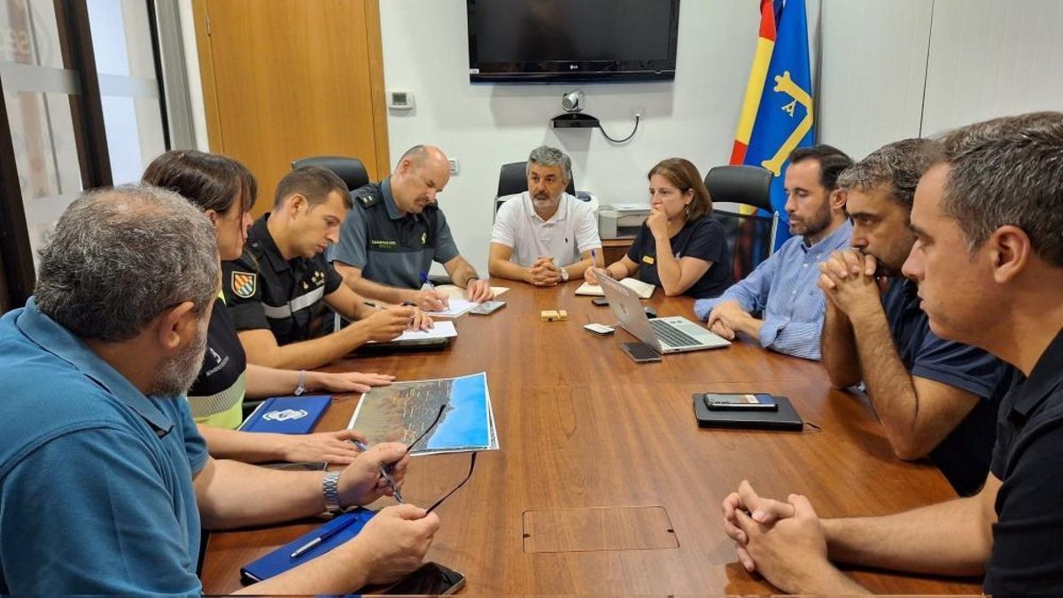 Reunión del Centro de Coordinación de Emergencias de Asturias