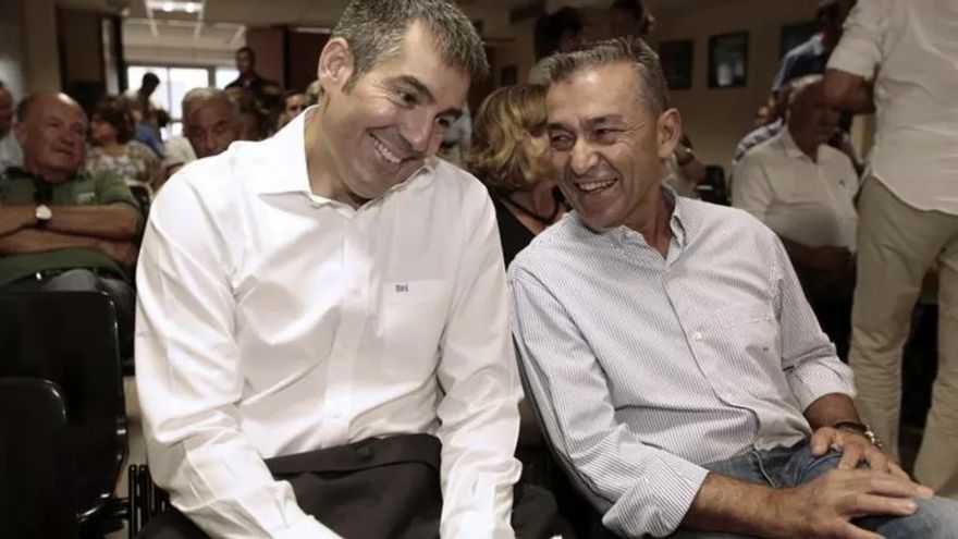 Clavijo se lanza a por los canarios en el exterior en vísperas del congreso de CC que lo debe reelegir