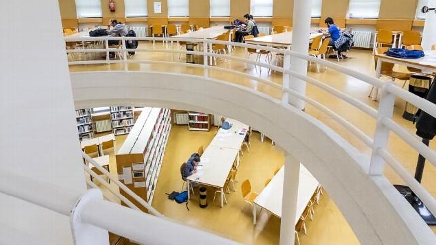 Biblioteca de la Universidad de León.