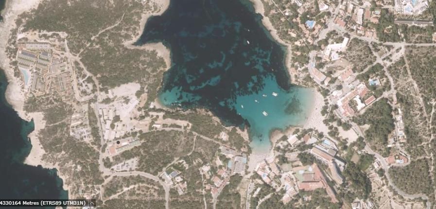 Portinatx en la actualidad, con varios hoteles de lujo