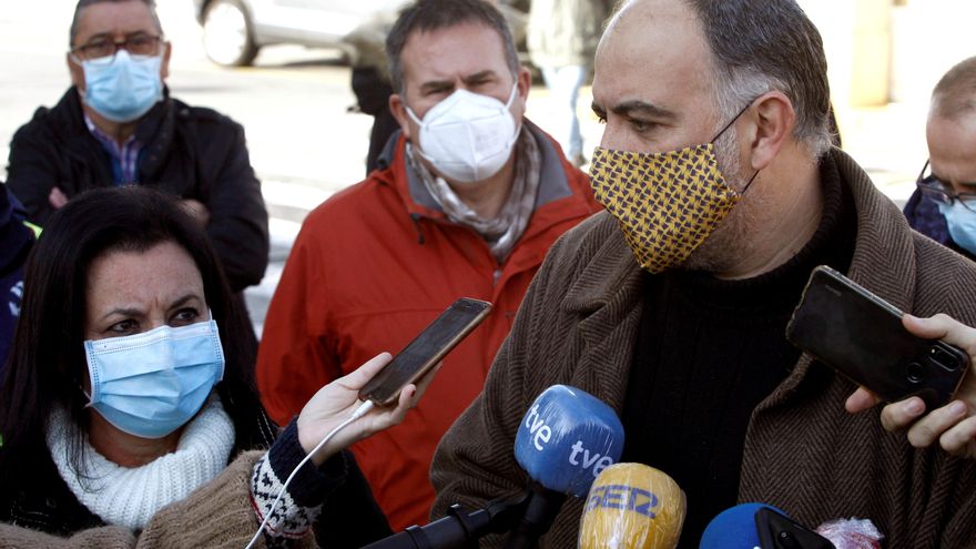 Trabajadores bloquean el acceso de la dirección de Navantia Ferrol