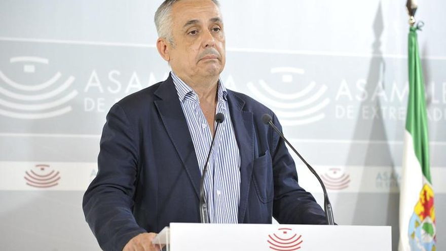Vox se opone a que la Asamblea mantenga los gastos de los expresidentes de la Junta de Extremadura