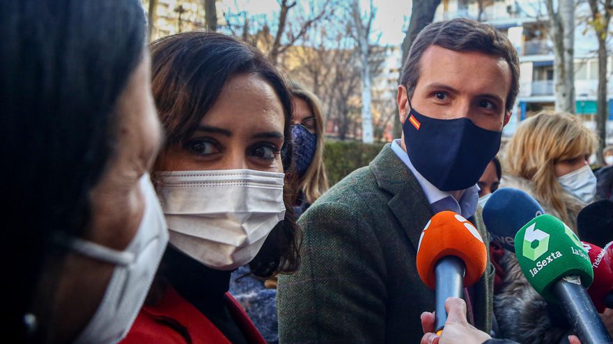 La presidenta de la Comunidad de Madrid, Isabel Díaz Ayuso, y el presidente del Partido Popular, Pablo Casado.
