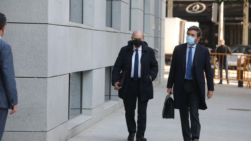 El exministro del Interior Jorge Fernández Díaz acude a declarar como investigado.