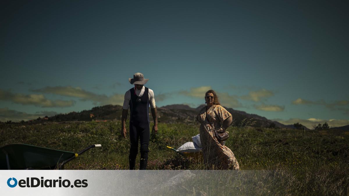 Merche Díaz, 32 years as secretary of O Pindo's atypical guild: 'They said we wouldn't last two days without a market'