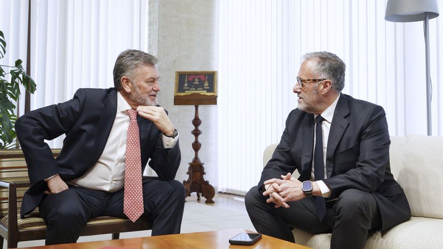 Los grupos apremian al PP a formar Gobierno en Castilla y León mientras Vox ve “difícil” cerrar el acuerdo antes de las andaluzas