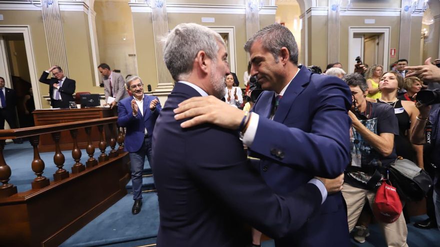 El PP se estrella contra sus promesas de acabar con los chiringuitos creando más altos cargos en el Gobierno de Canarias