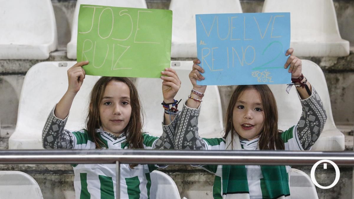 Grada Blanquiverde del Córdoba CF - Real Murcia