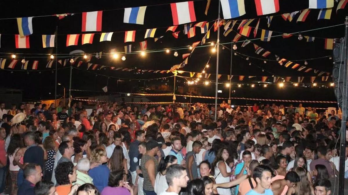 Imagen de archivo de las fiestas del Carmen de La Bajita. JOSÉ AYUT