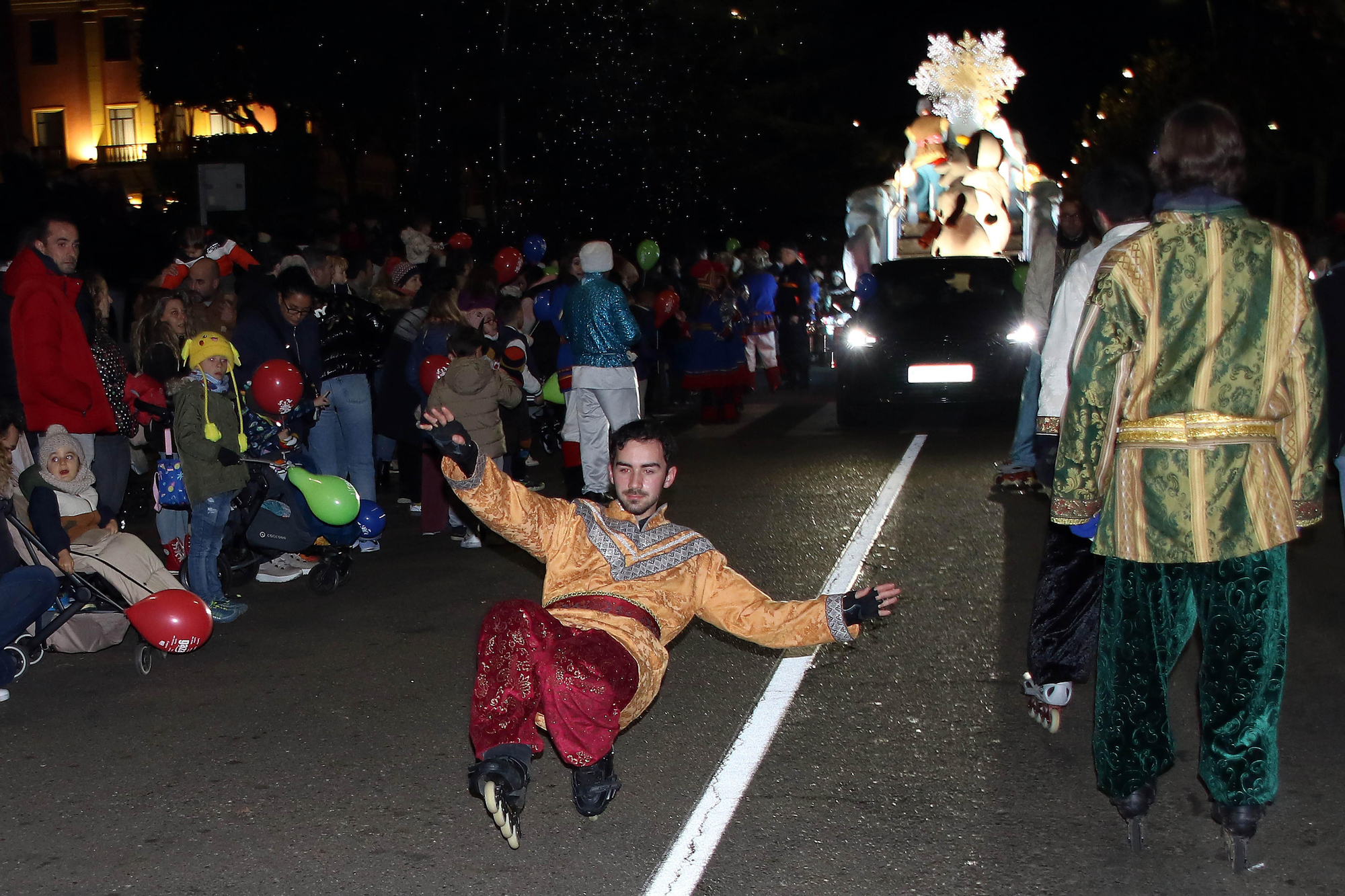 El brillo nocturno de la Cabalgaza en León