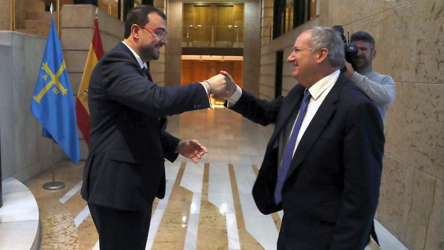 Jordi Hereu confirma en Asturias el interés estratégico del Gobierno por la actividad siderúrgica "con o sin Arcelor"