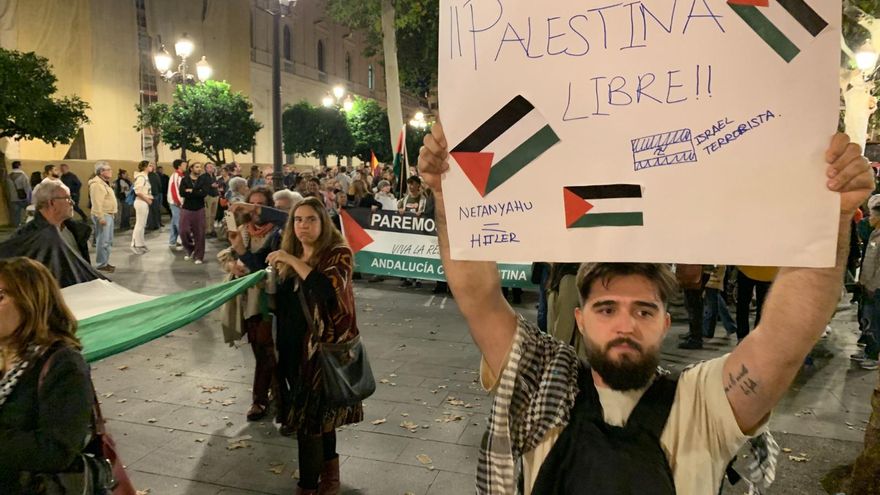Sevilla vuelve a salir a la calle para pedir el fin de los ataques de Israel al pueblo palestino