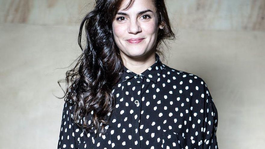 Poderes paranormales en Londres, Proust en Buenos Aires