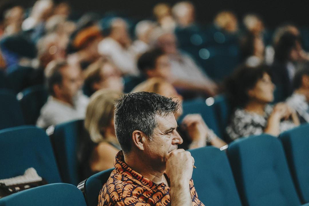 Uno de los asistentes a 'La encrucijada digital y la Inteligencia Artificial (IA)'