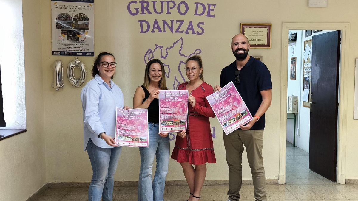 Presentación del Festival folclore Perla Reinosa