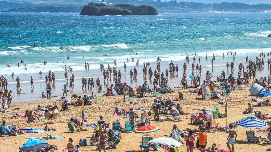 Primera playa de El Sardinero.-ARCHIVO