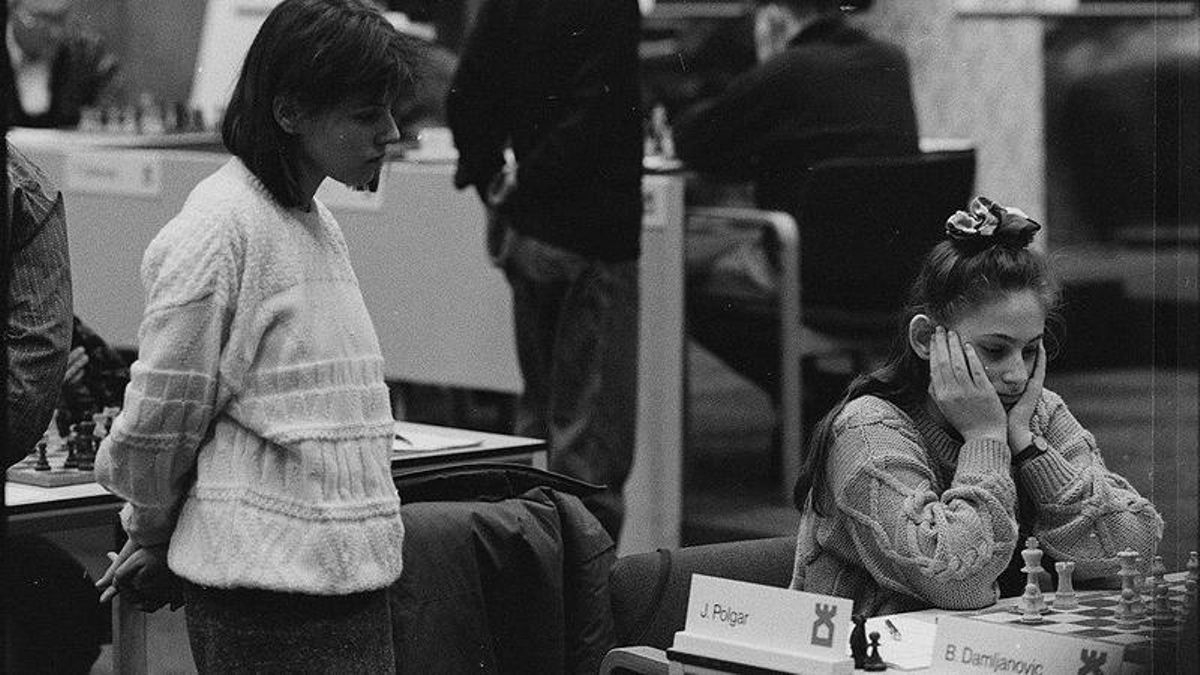 Cuando Judit Polgár rompió el techo de cristal y se convirtió en la única mujer entre los diez mejores ajedrecistas del mundo