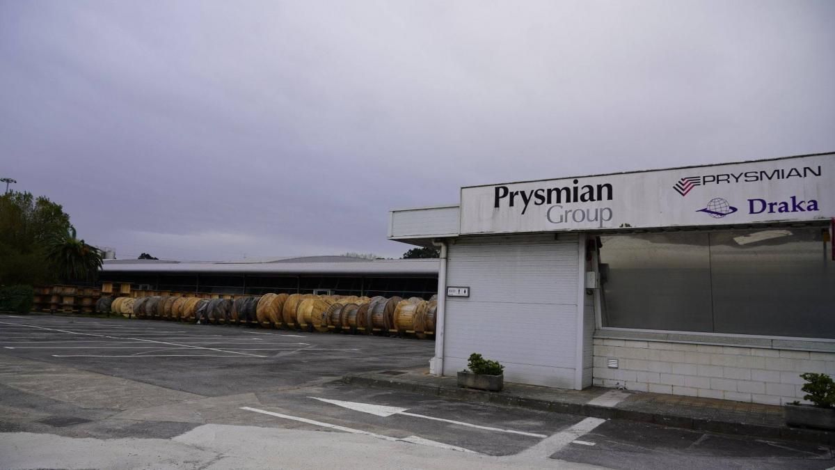 Nueva jornada de huelga en la planta de fibra óptica Prysmian de Maliaño ante la "inflexibilidad" de la empresa
