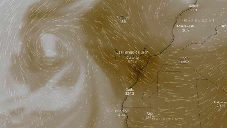 Espiral formada por la borrasca al oeste de las islas y capa de polvo en suspensión sobre las islas para este fin de semana