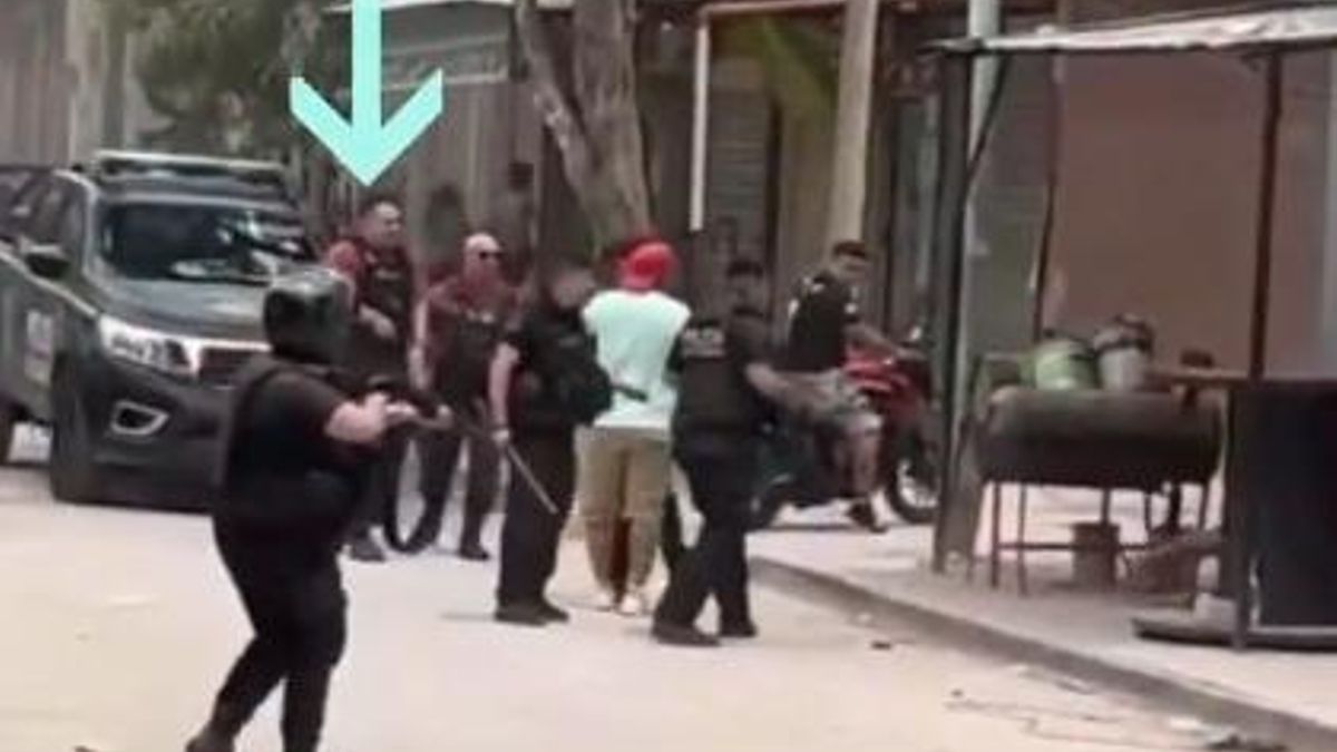 La reconstrucción de Mapa de la Policía que expone que el asesinato de Juan Gabriel González es un caso de gatillo fácil