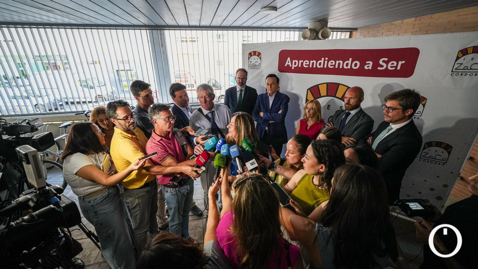 María del Carmen Castillo y José Carlos Gómez Villamandos inauguran el curso 2025/26 en el IES Zoco de Córdoba