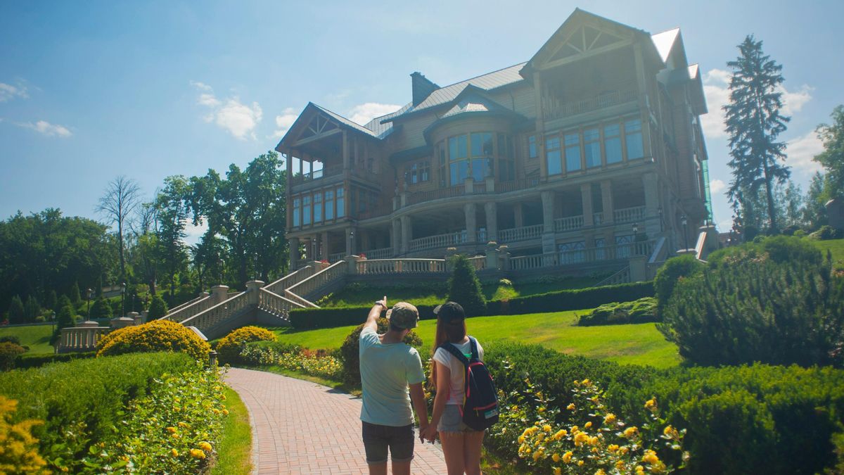 La nueva trampa del mercado inmobiliario: fotos creadas por IA que convierten pisos ruinosos en viviendas en las que sí apetece vivir