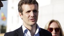 Casado pide a Vox "no politizar" sobre violencia machista y rechaza lecciones de quienes "cenan con terroristas"