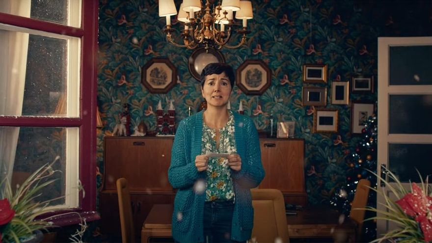 El anuncio de la Lotería de Navidad 2021, con su "cadena de décimos" para compartir la ilusión