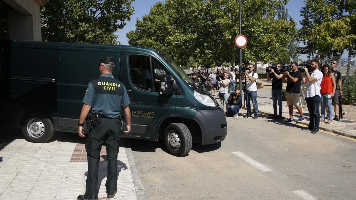 Decretan cárcel para el acusado de matar a su exmujer en Maracena y le prohíben comunicar con su hijo