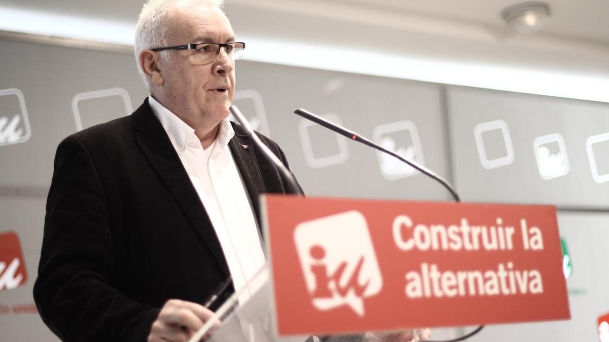 IU censura que el Gobierno mezcle en un mismo decreto ley empleo juvenil, drones y registro civil