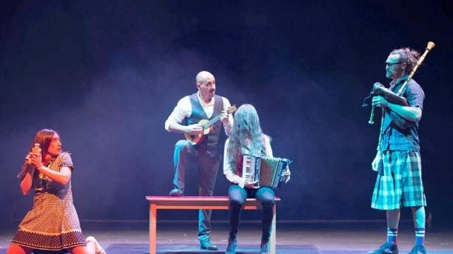 ICAL Representación de 'Ya es tiempo de hablar del amor', de Circo Deriva