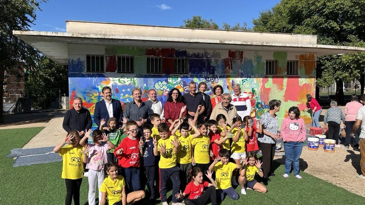 Foto de familia durante la última intervención de 'El Árbol de los Sueños' en Toledo