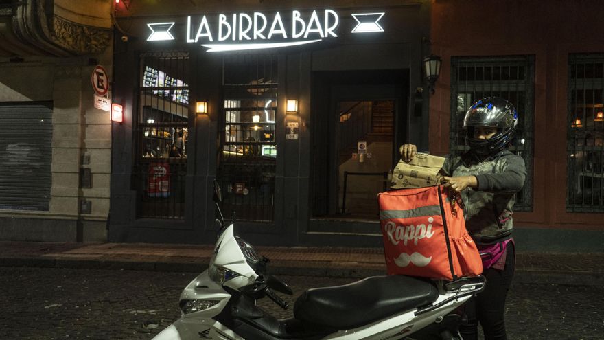 Las imágenes de la primera noche con las nuevas restricciones en la Ciudad