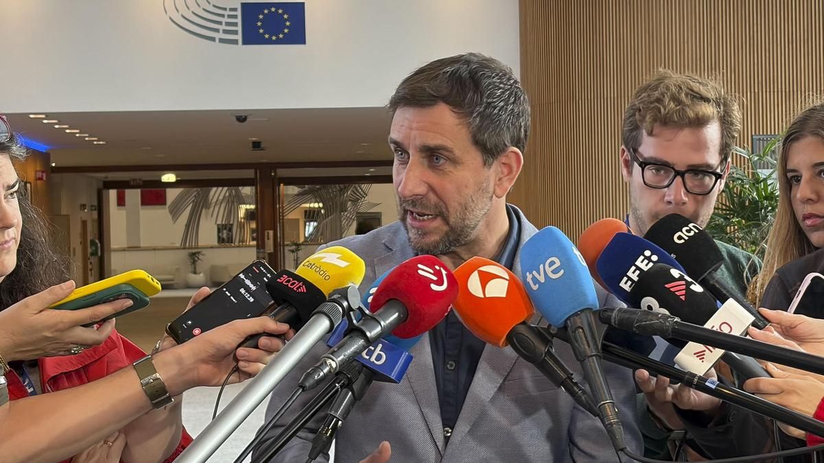 Comín prevé volver a Catalunya a pie el 24 d'octubre tras nueve años en Bélgica
