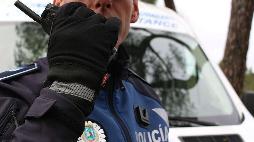 Las sombras de las oposiciones a la Policía Municipal persiguen a Almeida