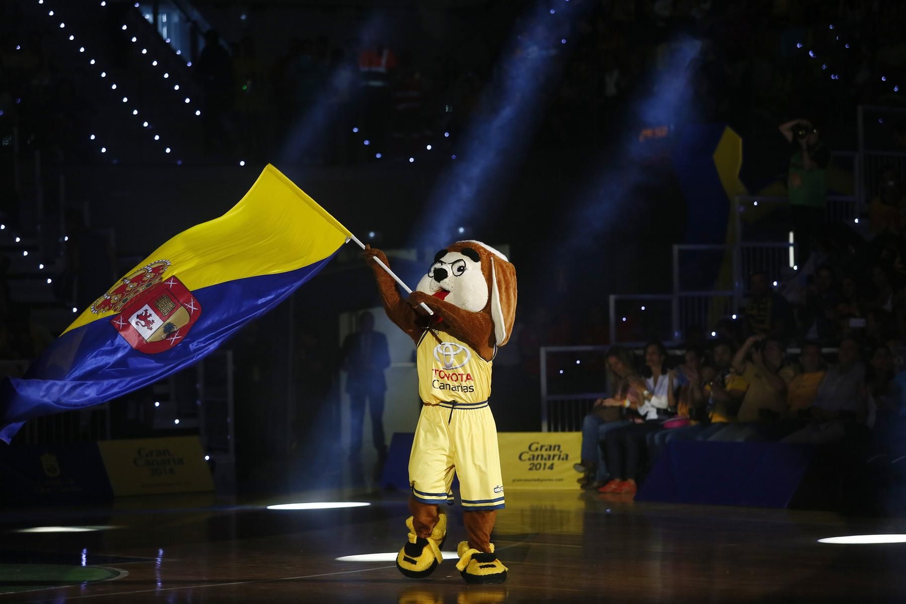 Inauguración del Gran Canaria Arena con el partido entre el Herbalife Gran Canaria y el Fútbol Club Barcelona