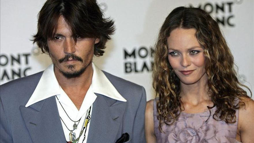 Johnny Depp habla por primera vez sobre su ruptura con Vanessa Paradis