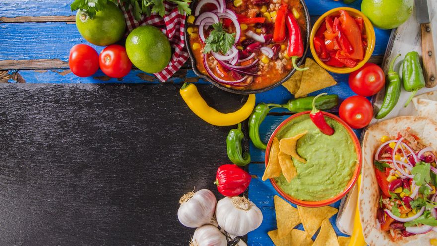 Comer con los ojos: así afecta el color de la comida al apetito y cómo usarlo para alimentarte mejor