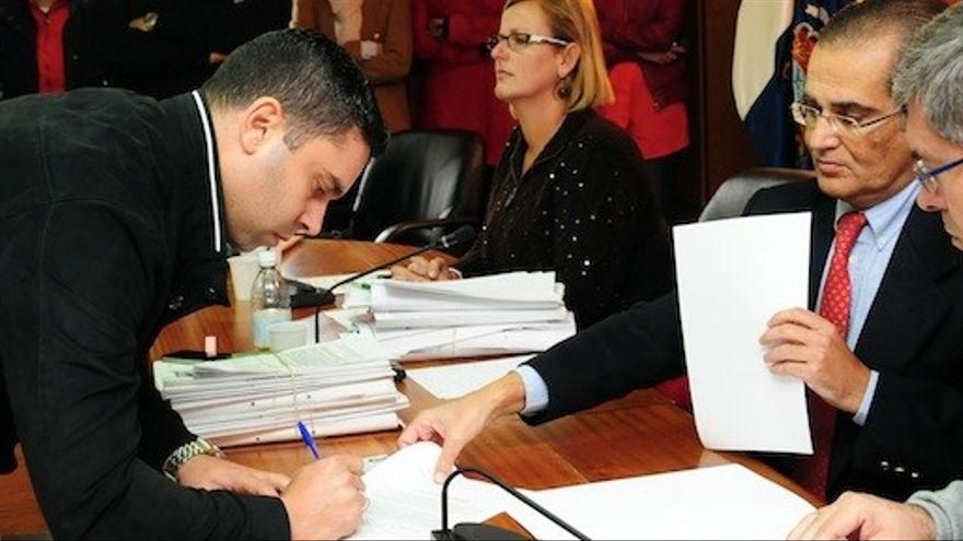 Archivada la denuncia por prevaricación contra el exalcalde de San Bartolomé de Tirajana por el nombramiento del jefe de Policía