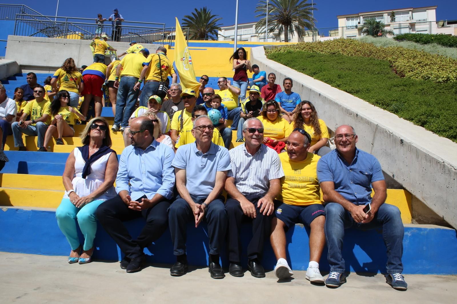 Homenaje a la afición de la UD Las Palmas (ALEJANDRO RAMOS)
