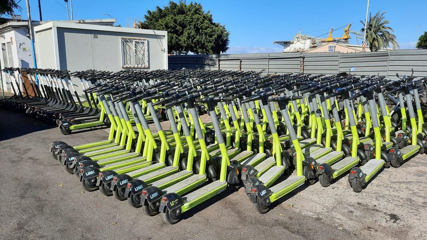 Santa Cruz de Tenerife, un cementerio de patinetes