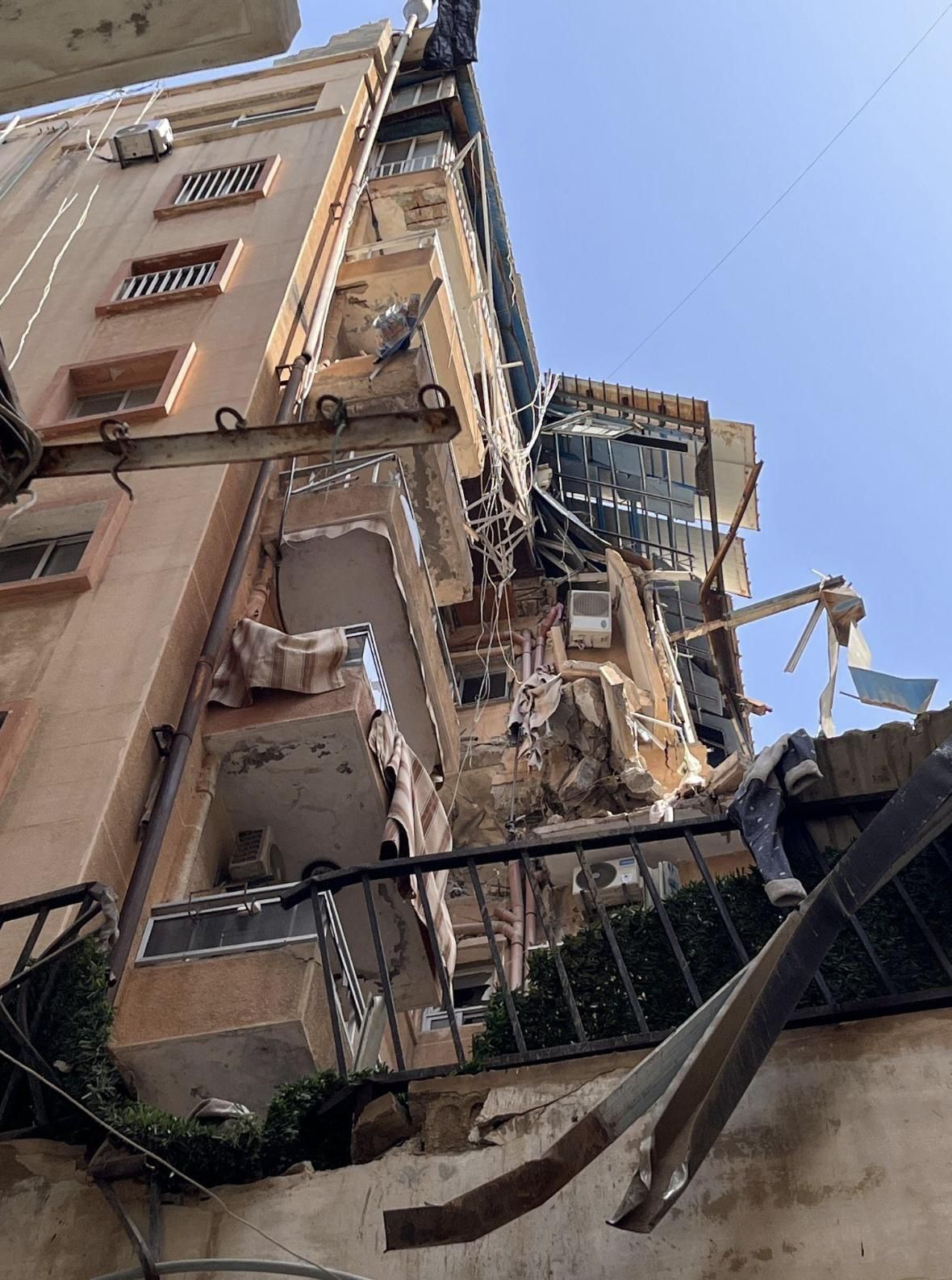 Vista del edificio de Manara en el que se alojaba la familia Beydoun, que fue atacado el 8 de abril.