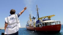 El Aquarius zarpa desde Valencia para seguir con los rescates frente a Libia