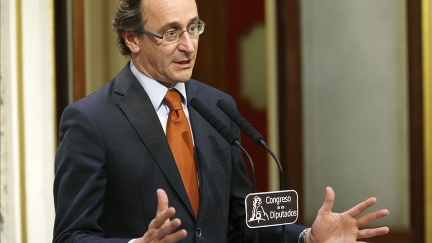 El PP exige a Pujol que dé la cara en el Parlament tras 34 años "engañando"