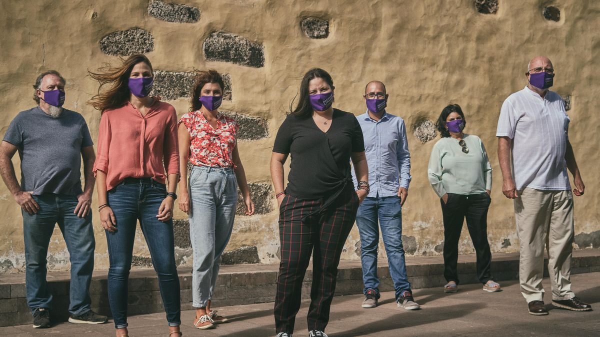 Laura Fuentes y su equipo de Un Podemos Canarias Contigo