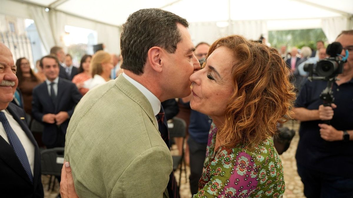 Las nuevas obras del Metro en Sevilla arrancan con reproches entre Montero y Moreno y el caso Cerdán sobrevolando