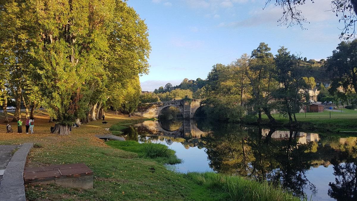 A media hora de Ourense: el pueblo medieval perfecto para hacer un viaje en el tiempo con una escapada en Diciembre